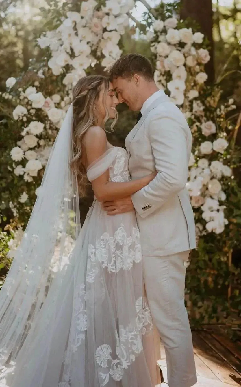 Modelo 1 · Boda